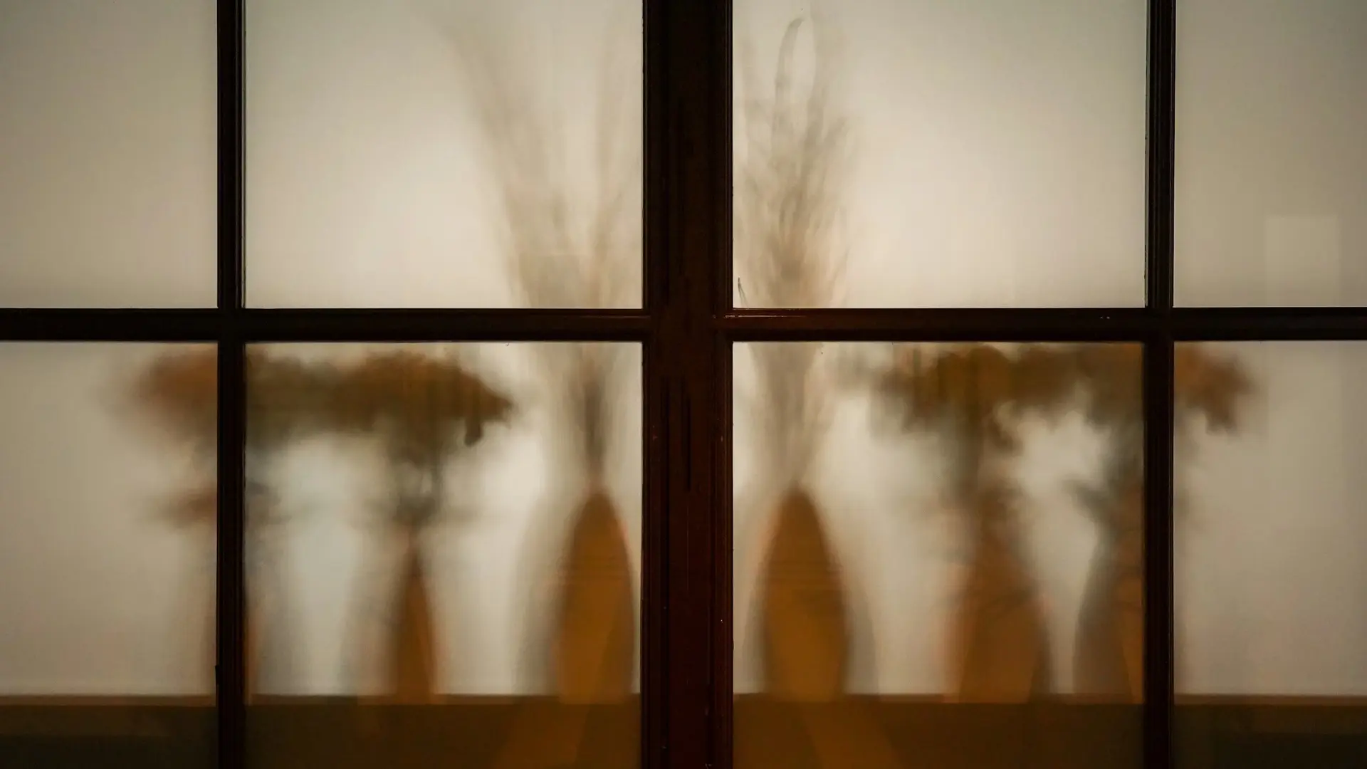 Omotenashi: Holistic and Anticipatory Service