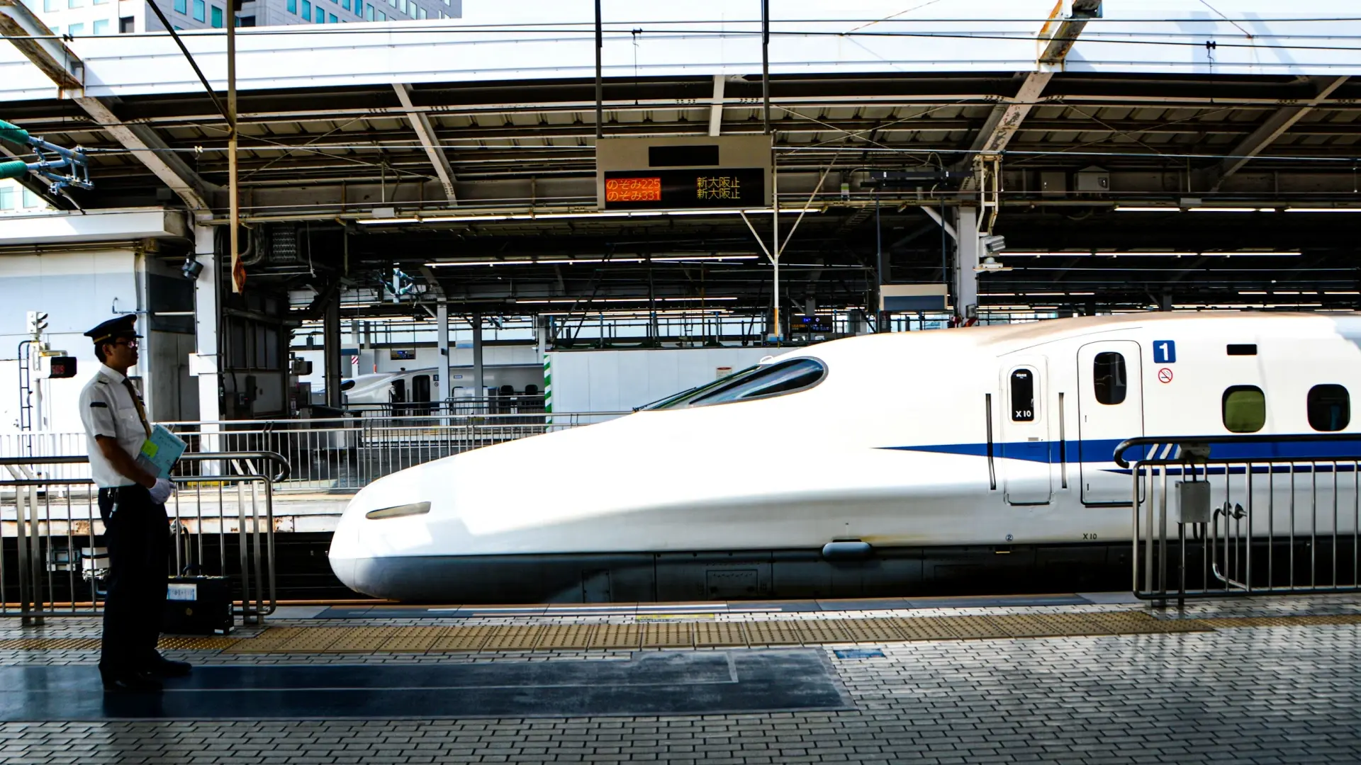 The JR Pass and Ryokan Travel: A Practical Companion