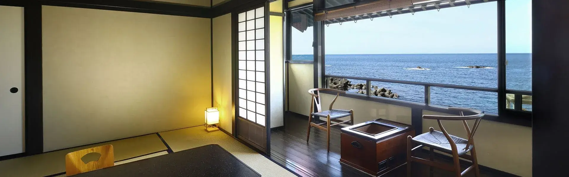 Tatami room at Yamazaki with shoji screens and unobstructed Sea of Japan view